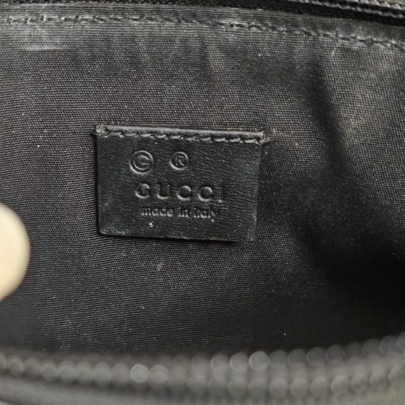 ❌SOLD❌Authentic Gucci Classic GG Logo Embossed Leather Travel Cosmetic Pouch - Picture 5 of 6
